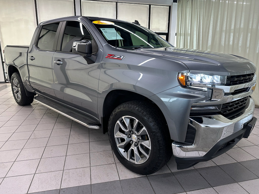 Used 2020 Chevrolet Silverado 1500 LT w/ All-Star Edition AWD/4WD image 2