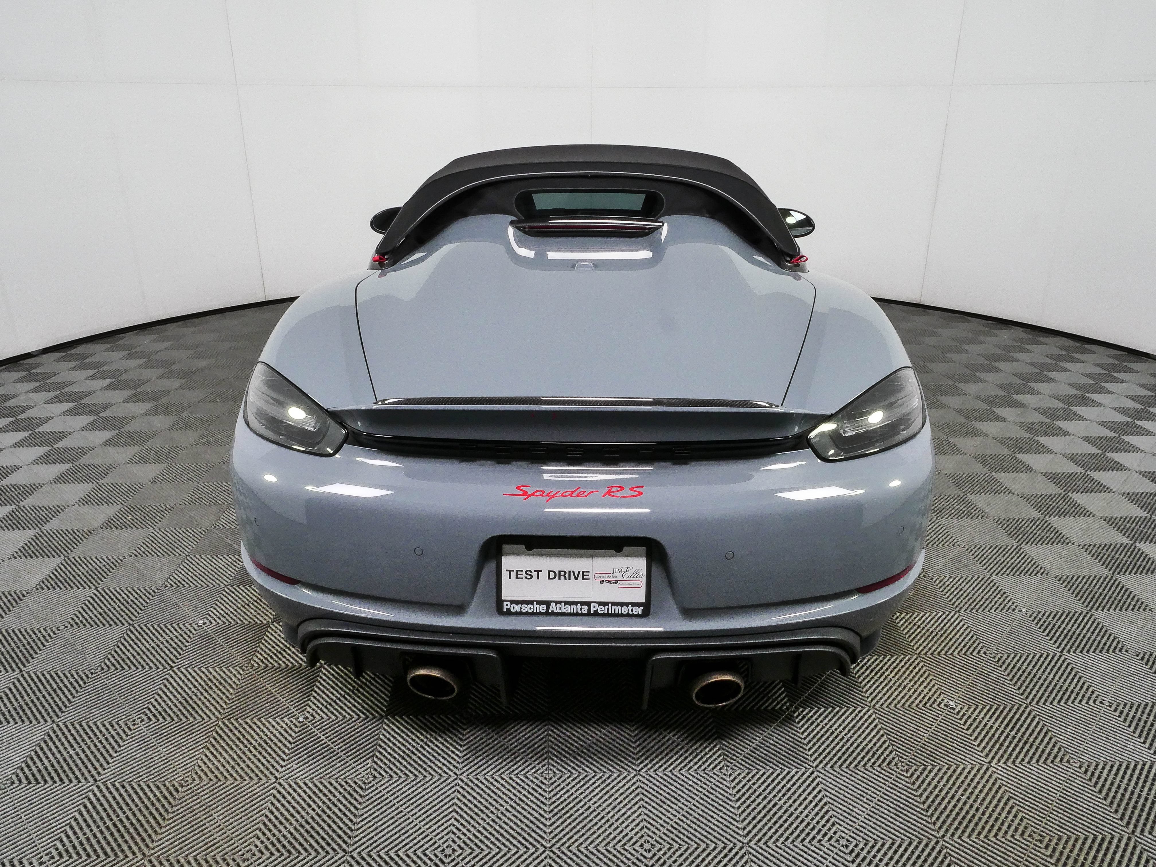 Certified 2024 Porsche 718 Boxster Spyder RS w/ Weissach Package RWD image 29