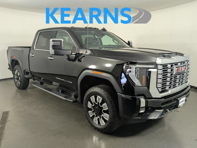 Used 2025 GMC Sierra 2500 Denali w/ Technology Package AWD/4WD image 1