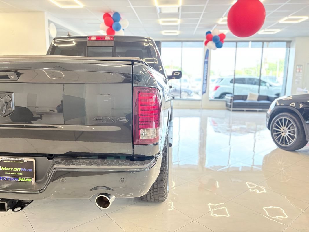 Used 2017 RAM 1500 Sport w/ Black Ram 1500 Sport Group AWD/4WD image 14