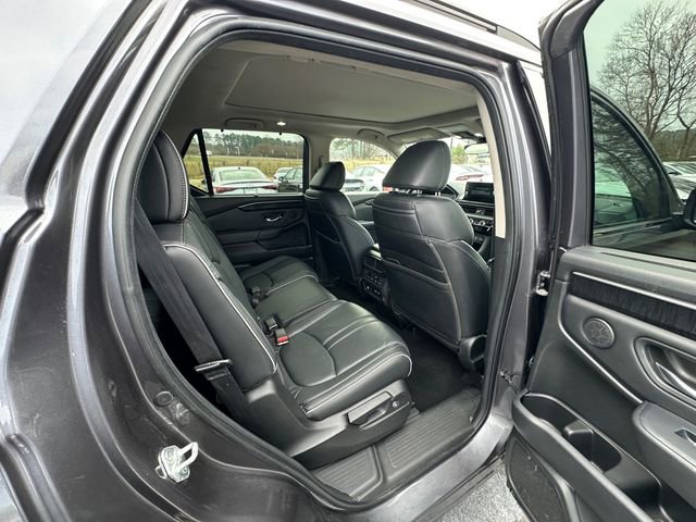 Used 2023 Honda Pilot Elite image 17