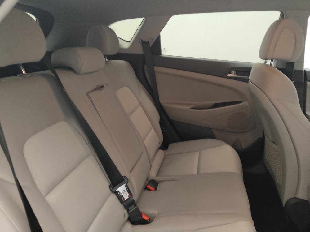 Used 2018 Hyundai Tucson SE FWD image 19