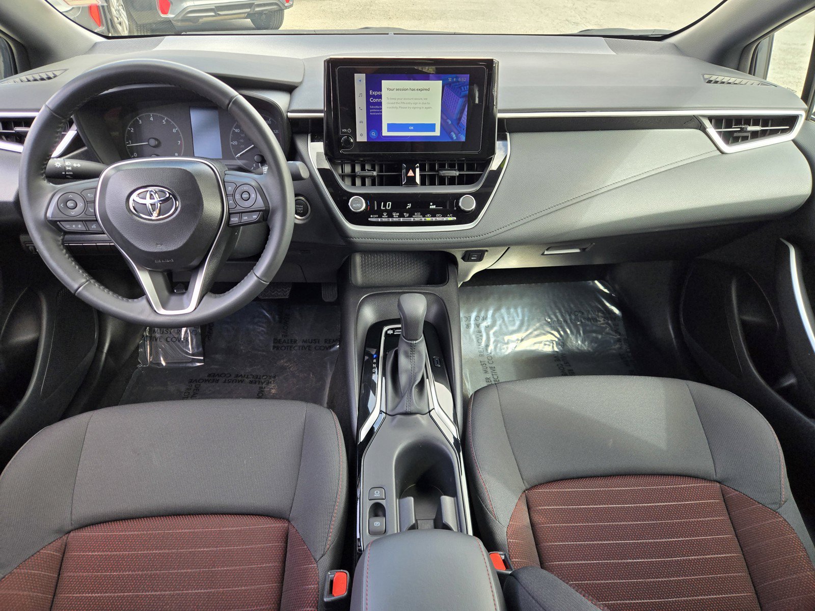 Used 2025 Toyota Corolla SE FWD image 13