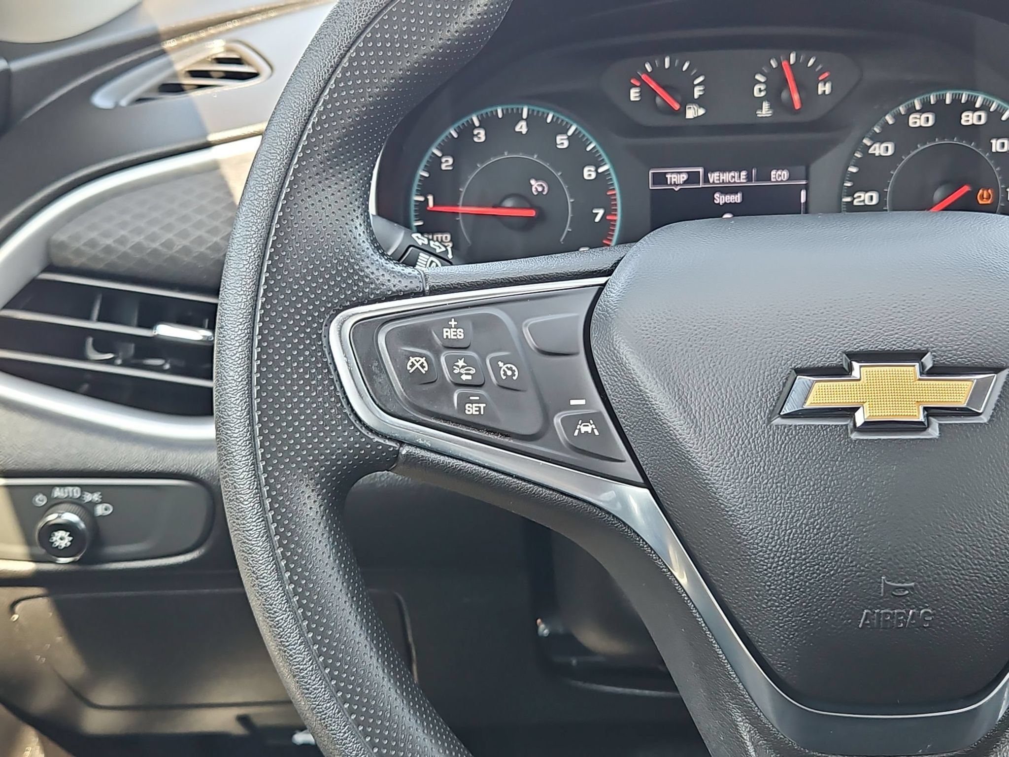 Used 2024 Chevrolet Malibu LT FWD image 21