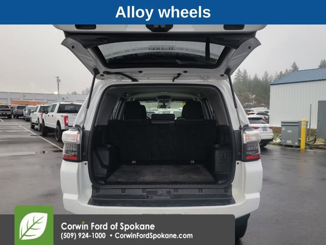 Used 2016 Toyota 4Runner SR5 image 20