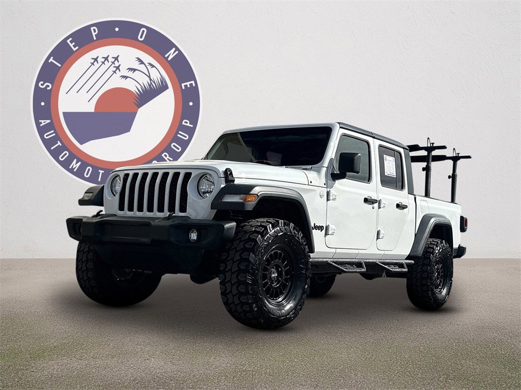 Used 2020 Jeep Gladiator Sport w/ Quick Order Package 24S image 2