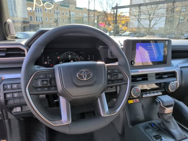 Used 2026 Toyota Tacoma SR5 AWD/4WD image 24