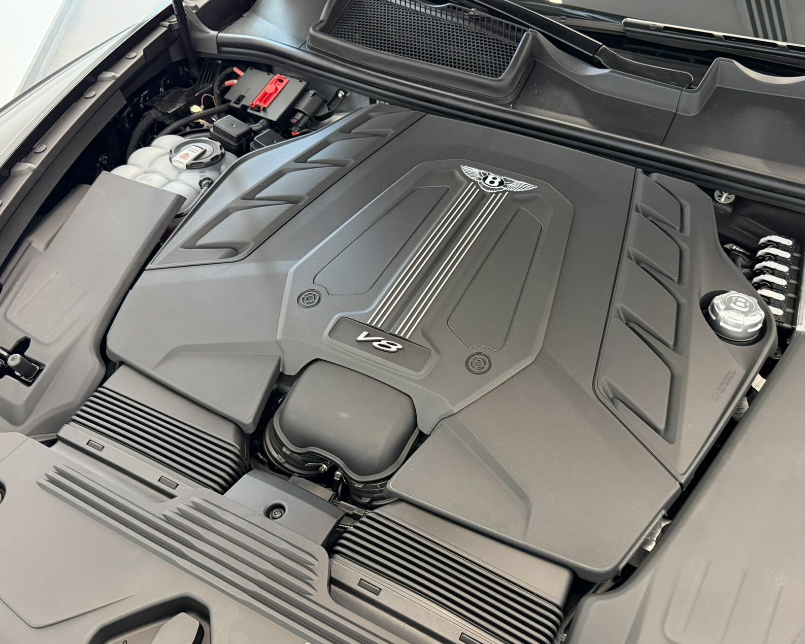 New 2026 Bentley Bentayga Extended Wheelbase AWD/4WD image 55