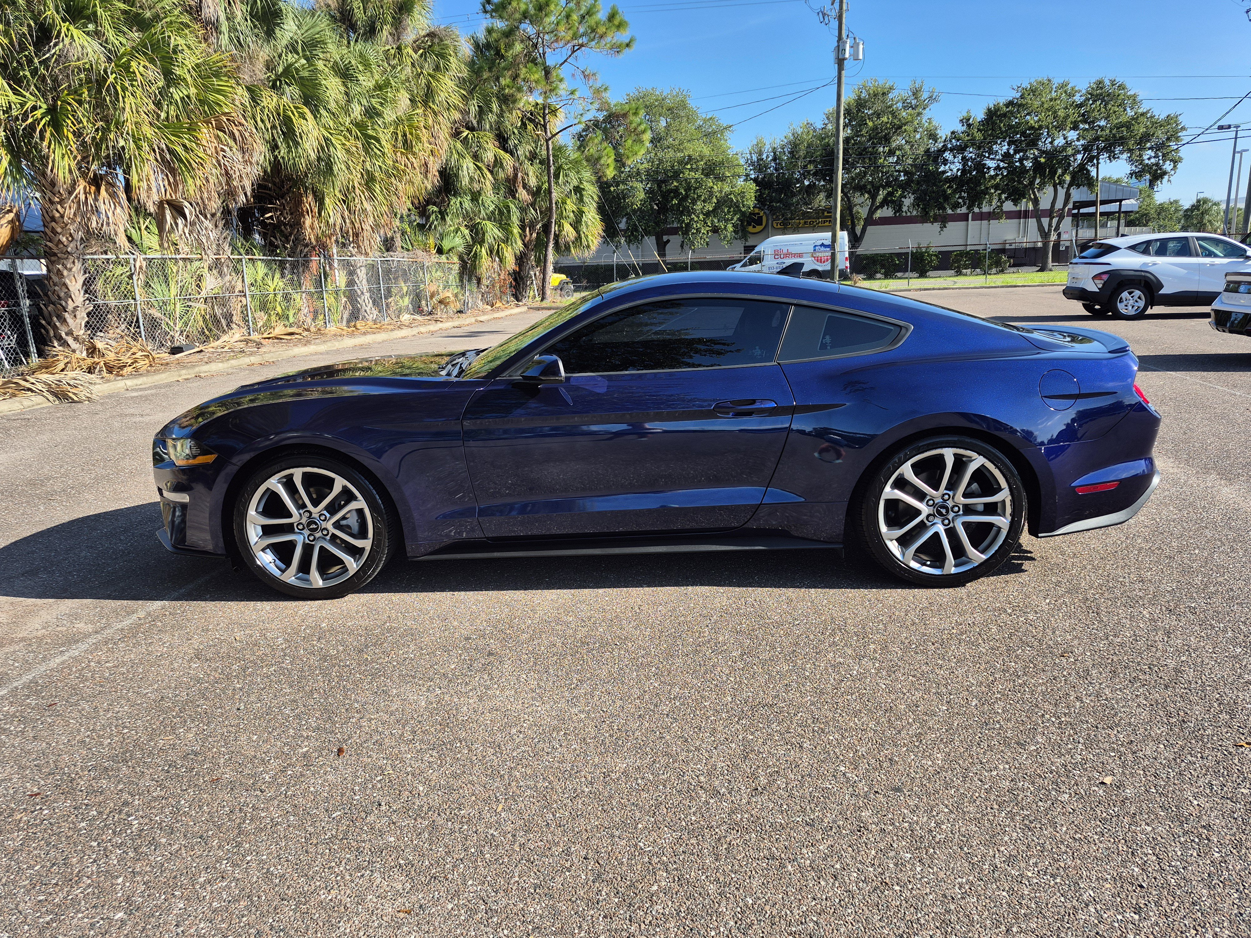 Used 2020 Ford Mustang Premium w/ Equipment Group 201A RWD image 5