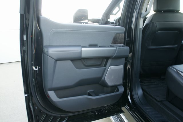 New 2026 Ford F250 Lariat image 30