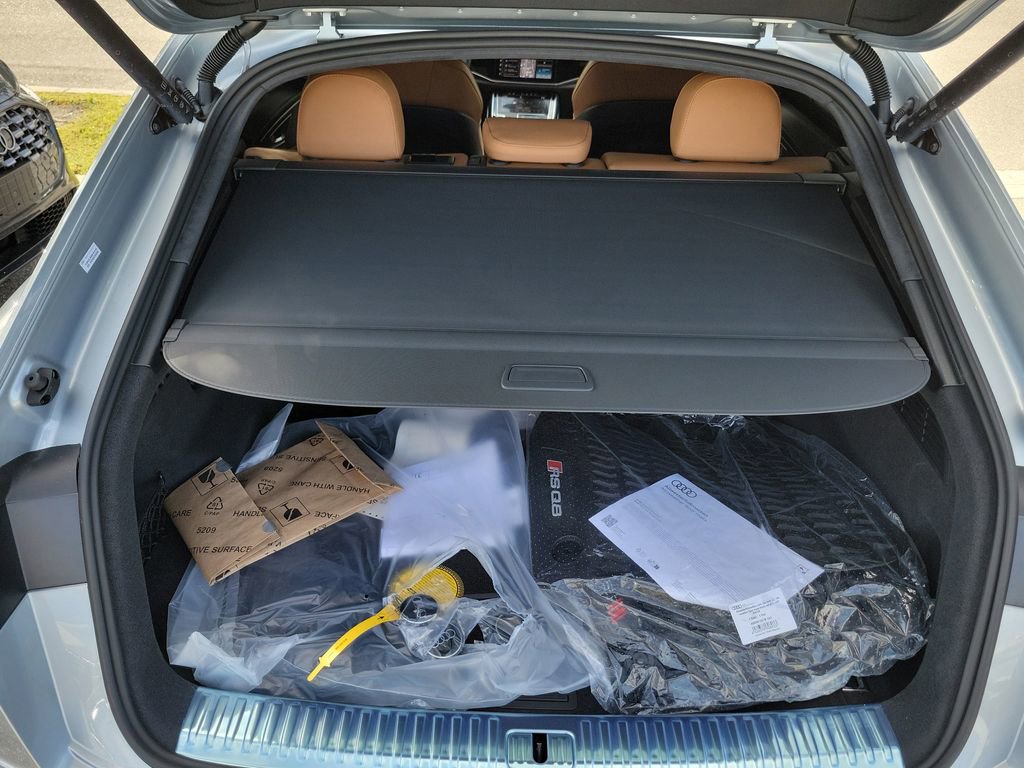 New 2026 Audi RS Q8 performance image 29