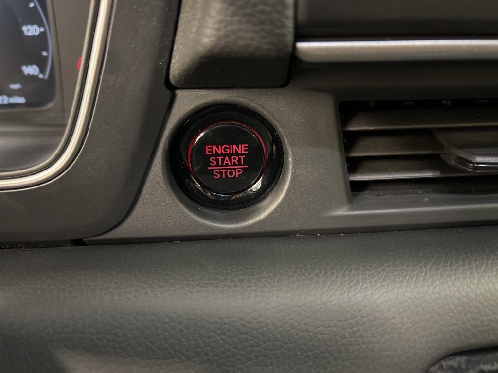 Used 2025 Honda Pilot Black Edition image 18