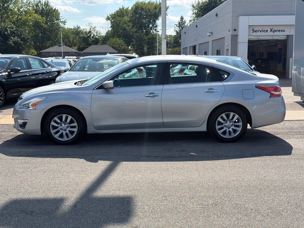 Used 2013 Nissan Altima 2.5 S FWD image 5