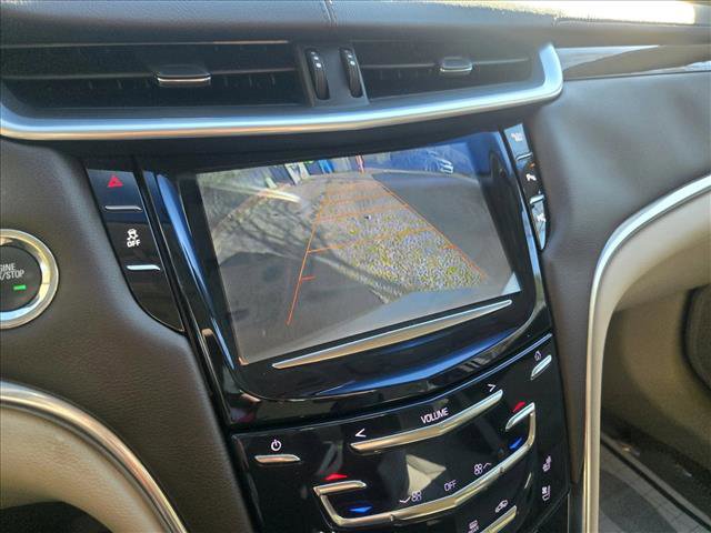 Used 2015 Cadillac XTS Luxury image 18