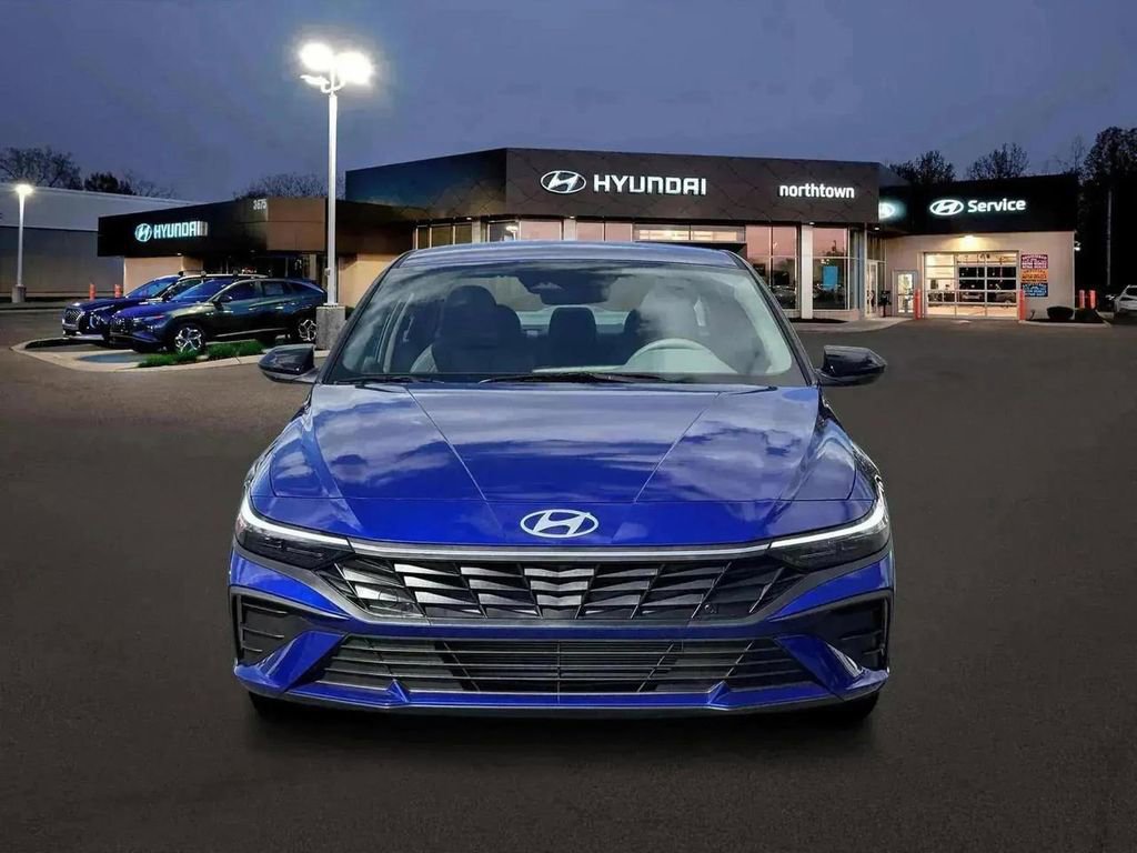 New 2026 Hyundai Elantra Sport FWD image 12