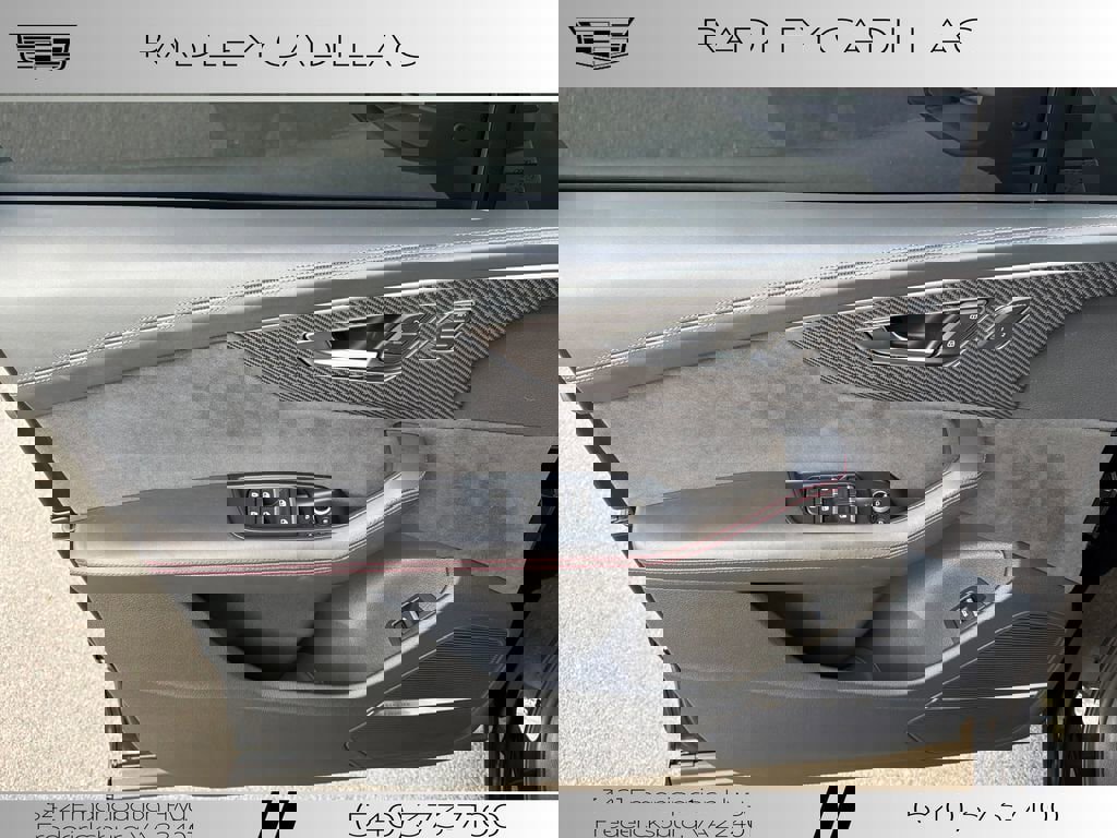 Used 2025 Audi SQ7 Prestige AWD/4WD image 4