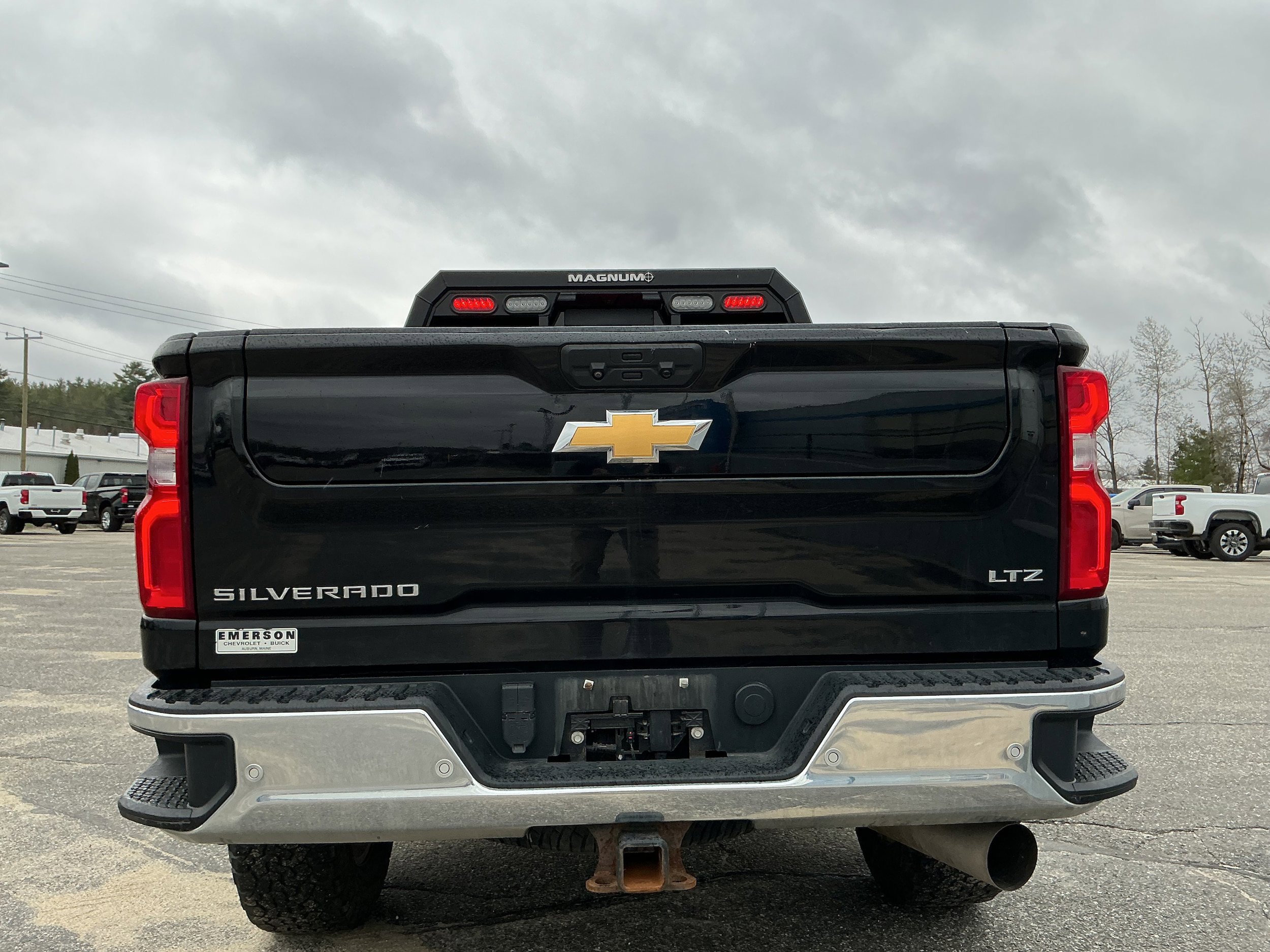 Used 2022 Chevrolet Silverado 3500 LTZ w/ LTZ Plus Package AWD/4WD image 3