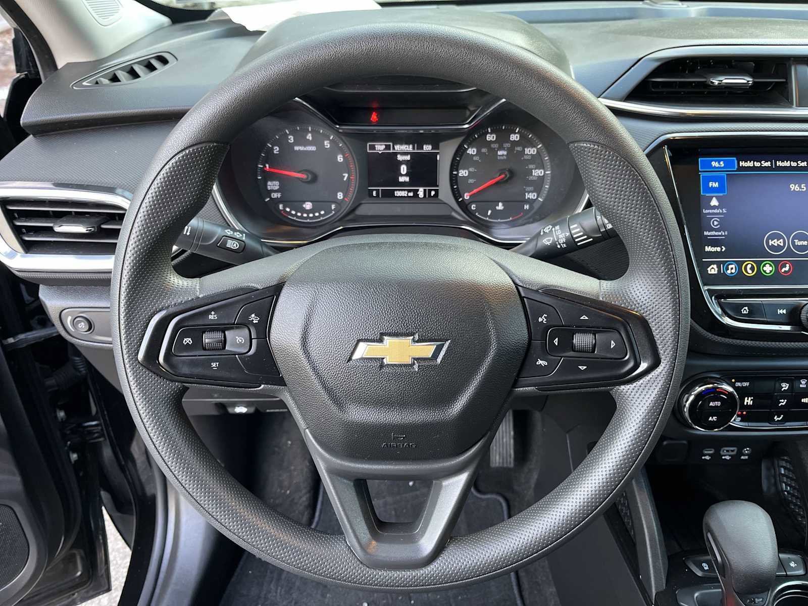 Used 2023 Chevrolet TrailBlazer LT w/ Convenience Package image 11