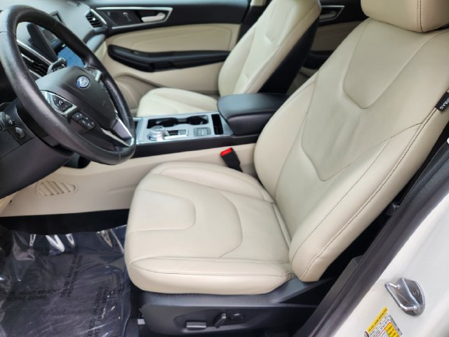 Used 2021 Ford Edge Titanium AWD/4WD image 14