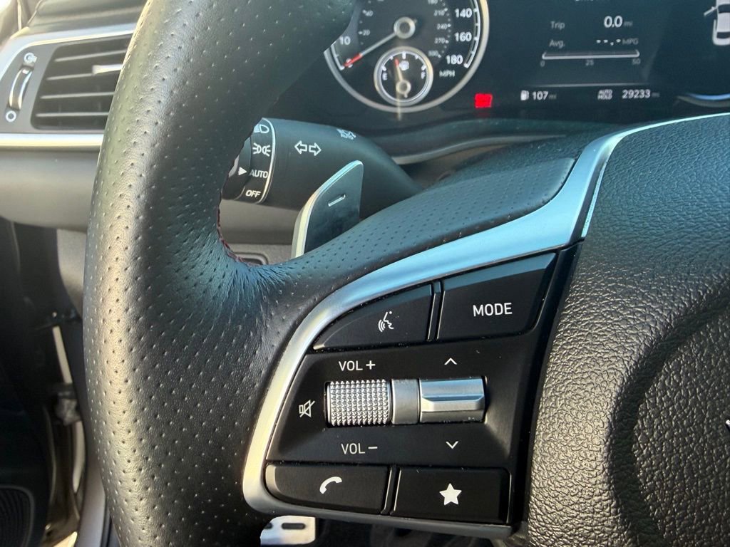 Used 2023 Genesis G70 3.3T w/ Sport Prestige Package image 9