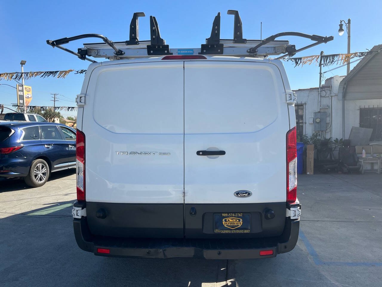 Used 2018 Ford Transit 250 148 Low Roof RWD image 7