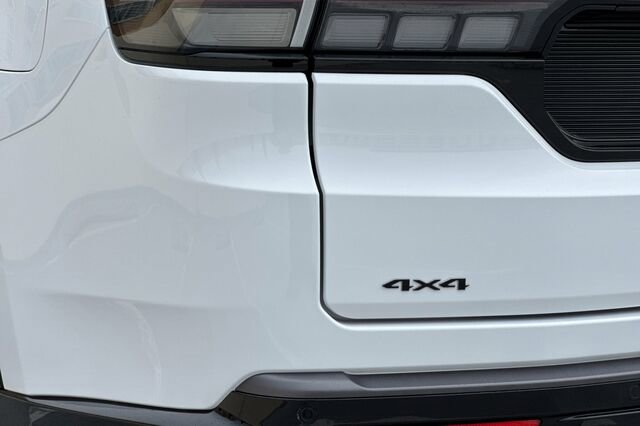 New 2026 Jeep Grand Wagoneer 4WD image 25