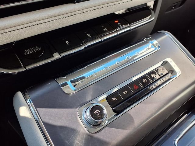 New 2026 Lincoln Aviator 2WD image 15