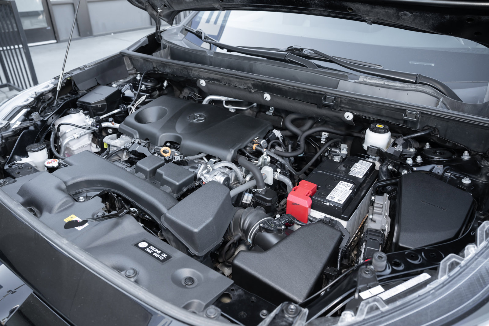 Used 2023 Toyota RAV4 XLE Premium image 15