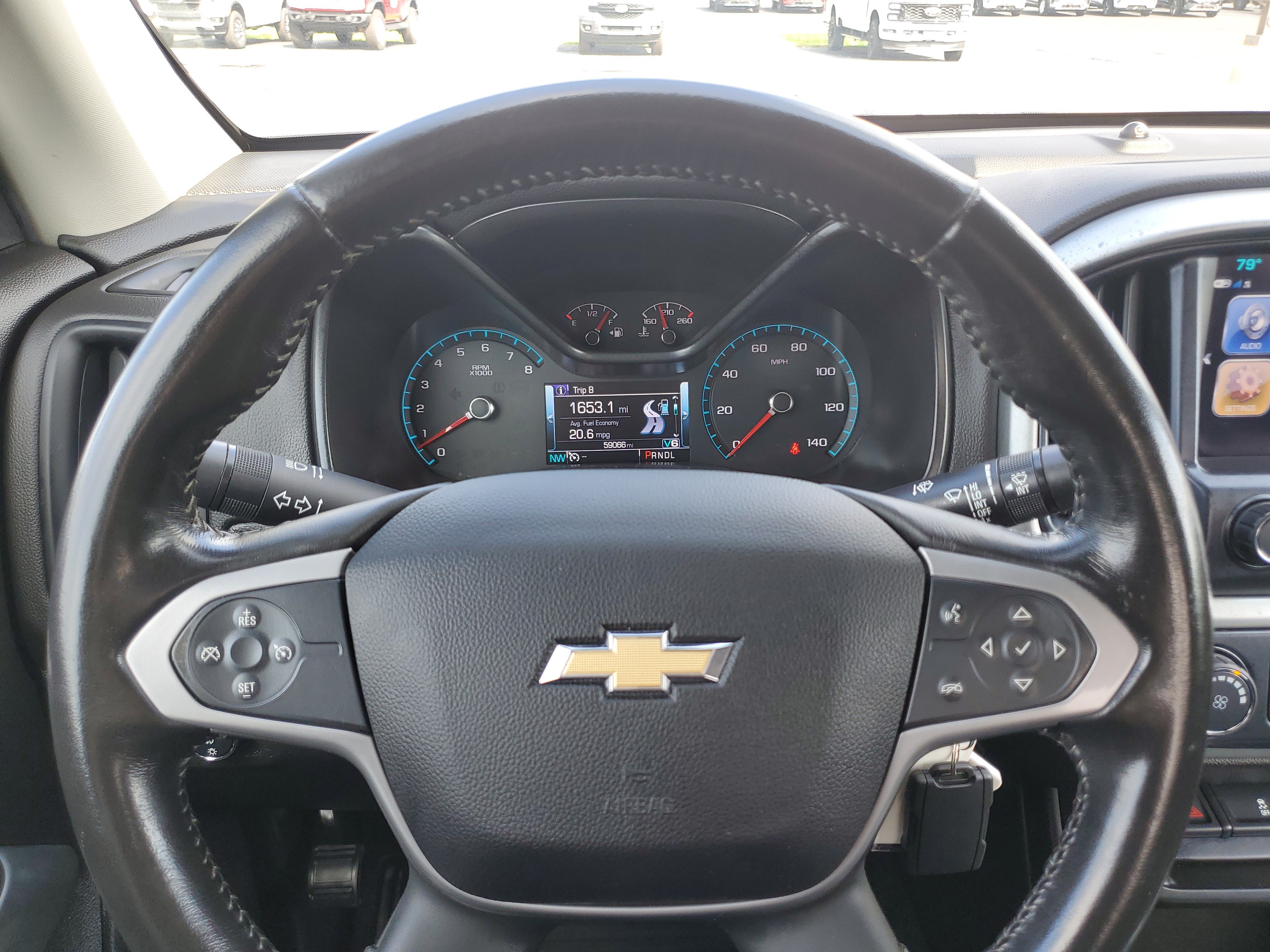 Used 2017 Chevrolet Colorado LT w/ LT Convenience Package RWD image 21