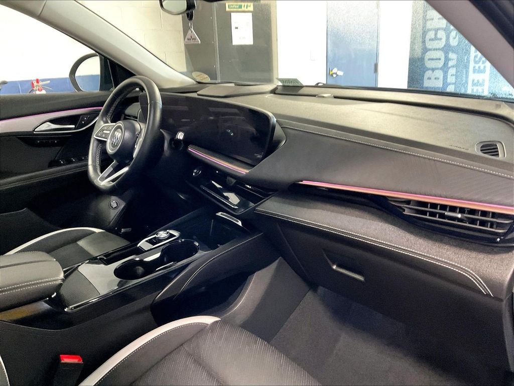 Used 2024 Buick Envision Sport Touring AWD/4WD image 14