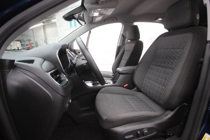 Used 2022 Chevrolet Equinox LT FWD image 10