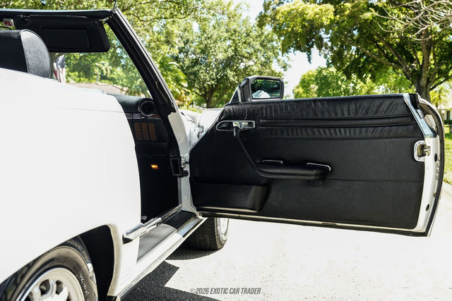 Used 1987 Mercedes-Benz 560 SL image 35