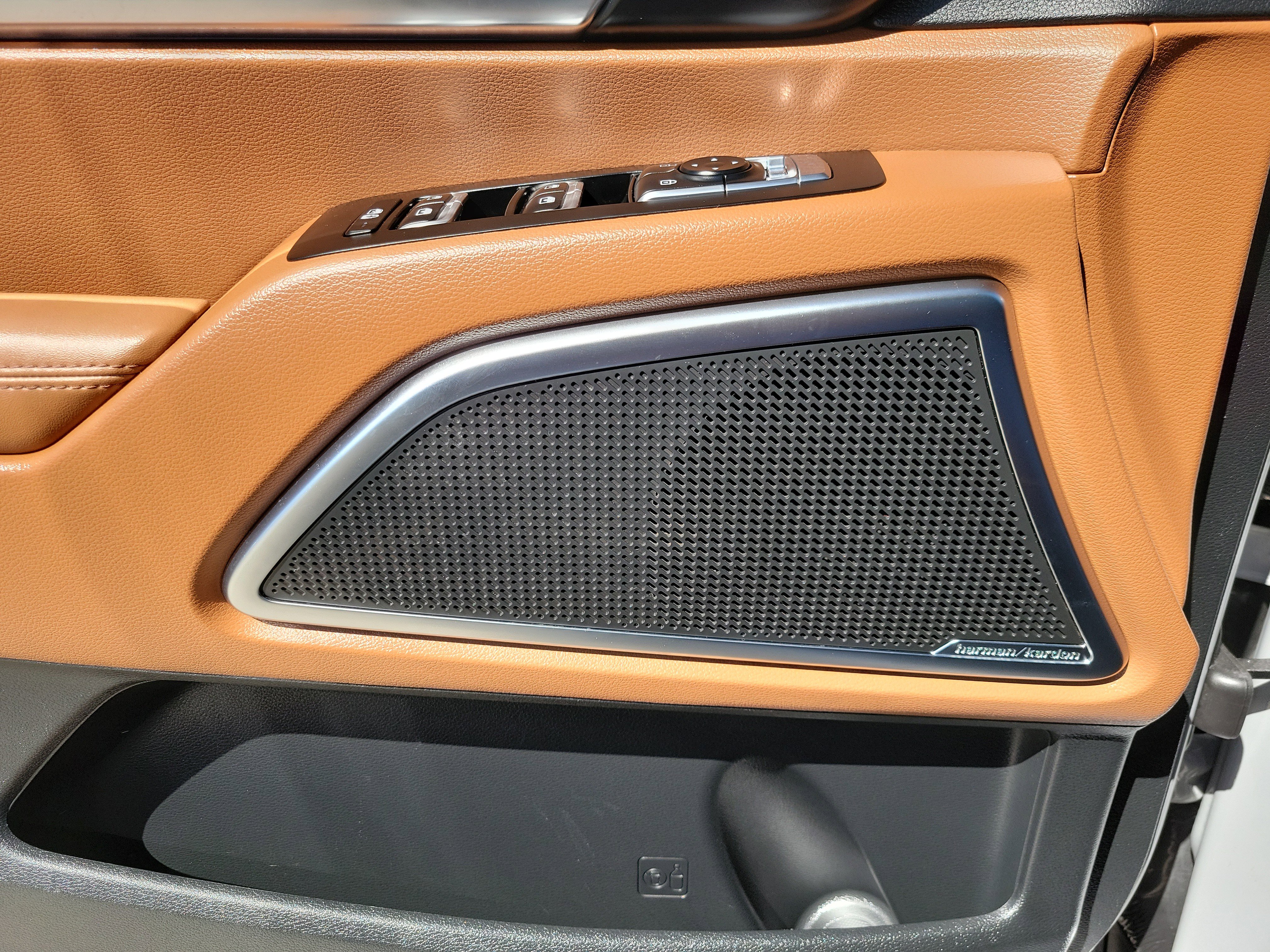 Used 2024 Kia Telluride SX Prestige X-Pro image 17