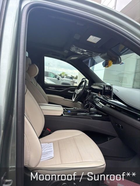 Used 2024 Cadillac Escalade Sport w/ LPO, ONYX Package AWD/4WD image 6