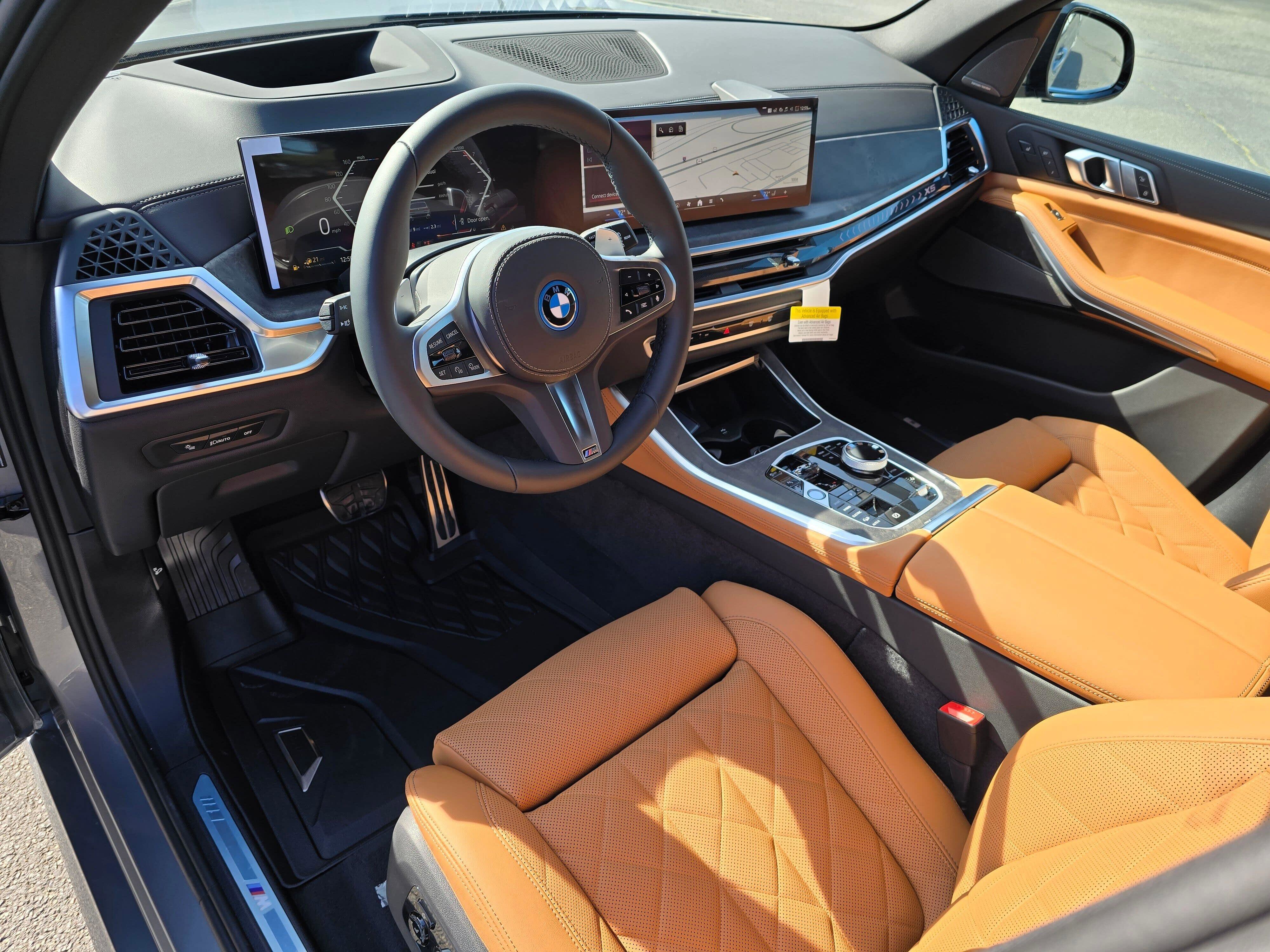 New 2026 BMW X5 xDrive50e w/ Executive Package image 2