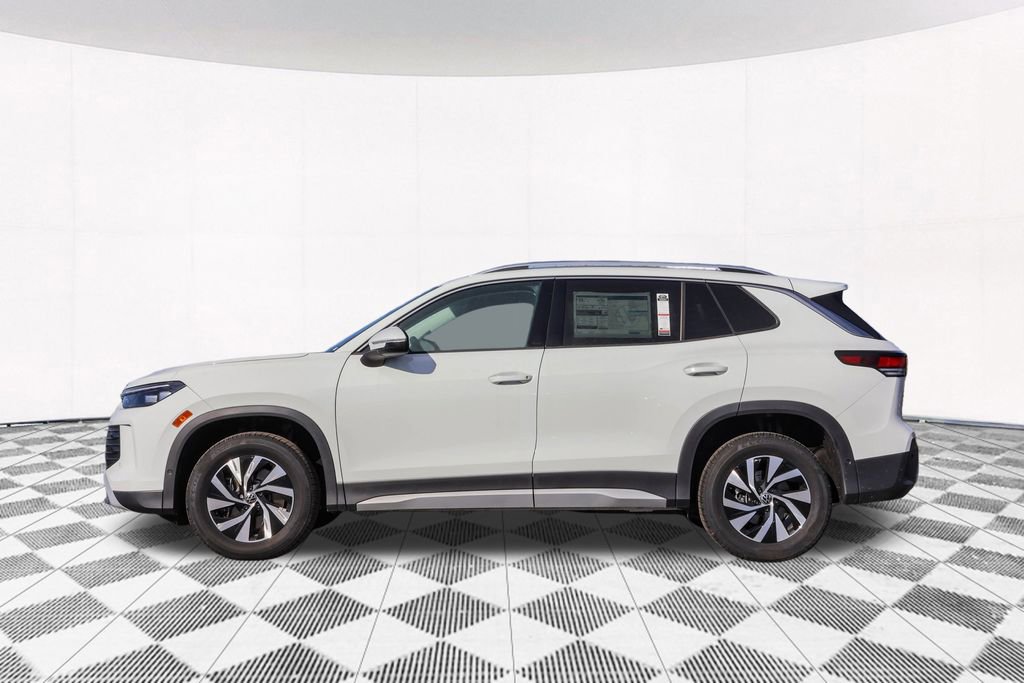 New 2025 Volkswagen Tiguan S image 9