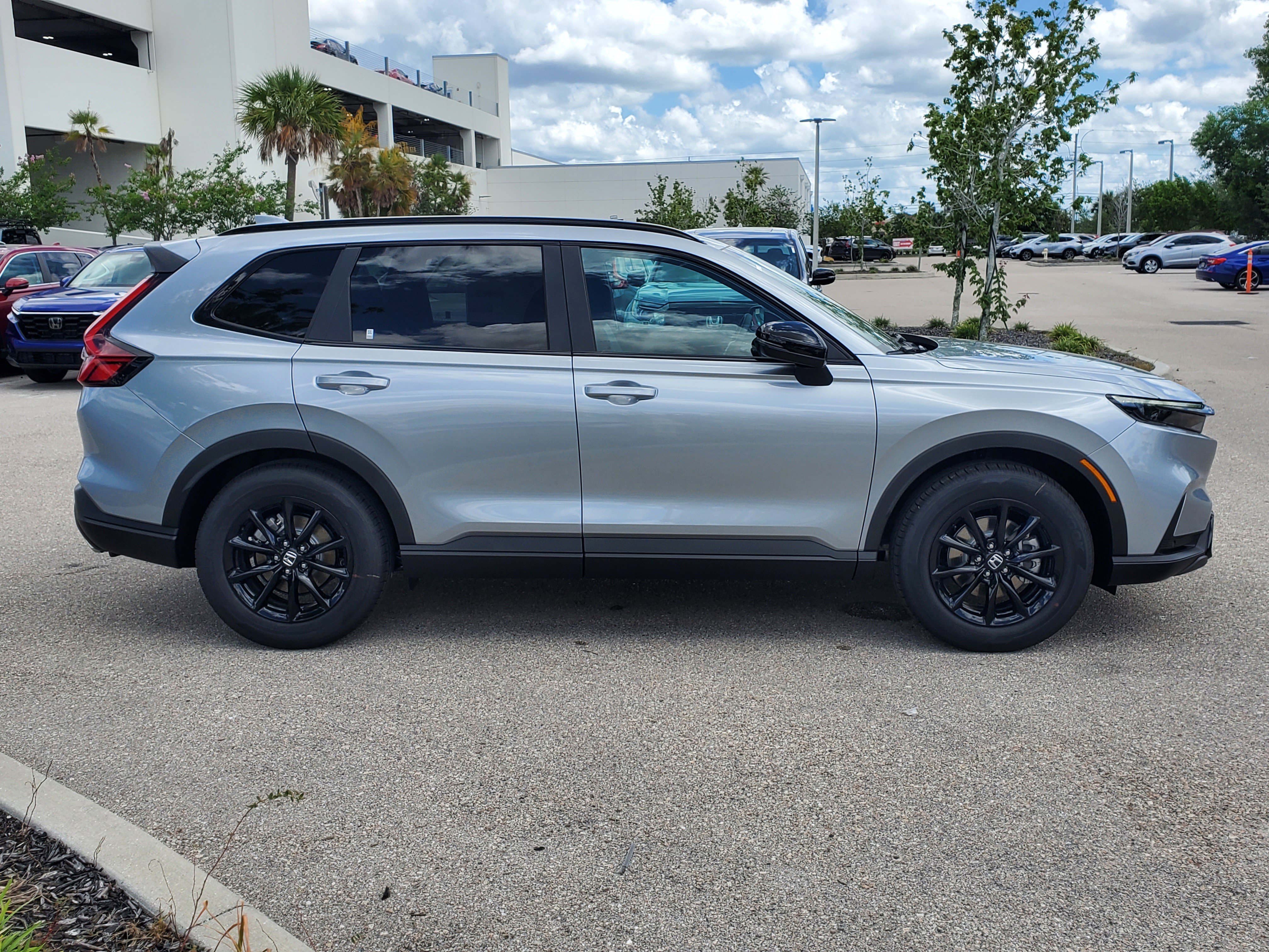 New 2027 Honda CR-V Sport-L image 4