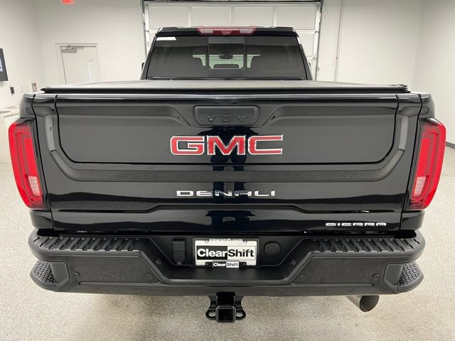 Used 2021 GMC Sierra 3500 Denali w/ Denali Black Diamond Edition AWD/4WD image 9