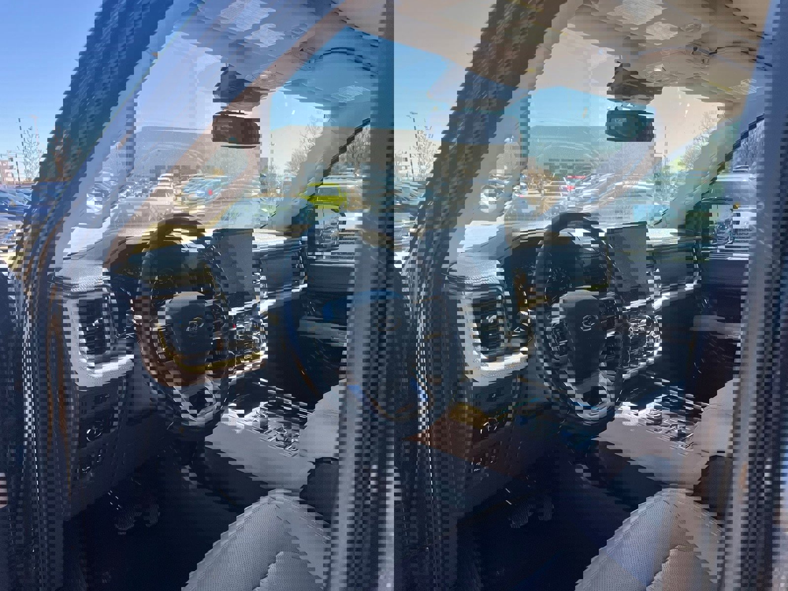 Used 2024 Ford Expedition Max Limited image 26