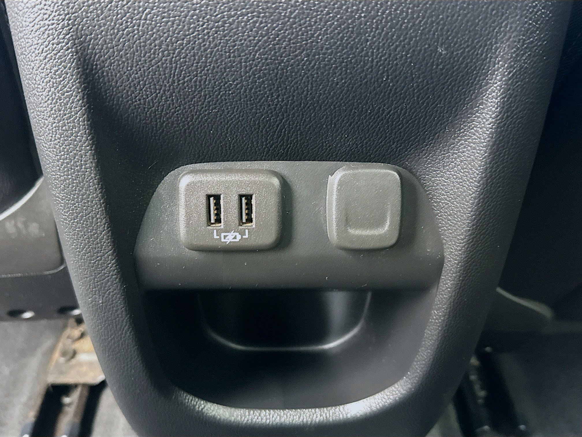 Used 2020 Chevrolet Colorado Z71 image 16