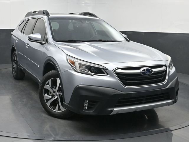 Used 2022 Subaru Outback Limited image 1