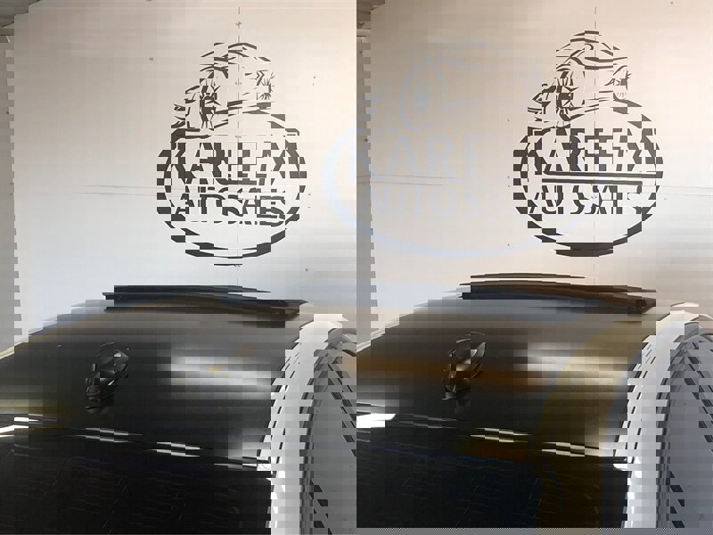 Used 2015 BMW 320i Sedan image 22