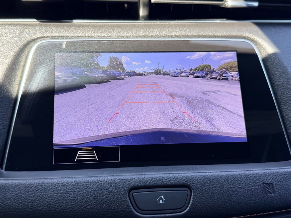 Used 2020 Cadillac XT4 Sport w/ LPO, Midnight Sport Package image 24