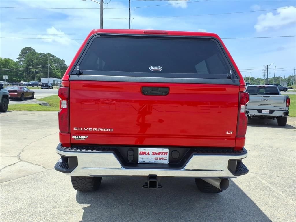 Used 2022 Chevrolet Silverado 2500 LT w/ Convenience Package AWD/4WD image 6