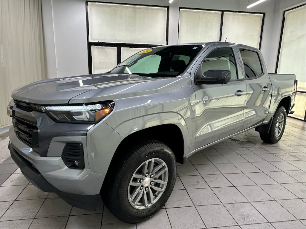 Certified 2026 Chevrolet Colorado LT w/ LT Convenience Package AWD/4WD image 13