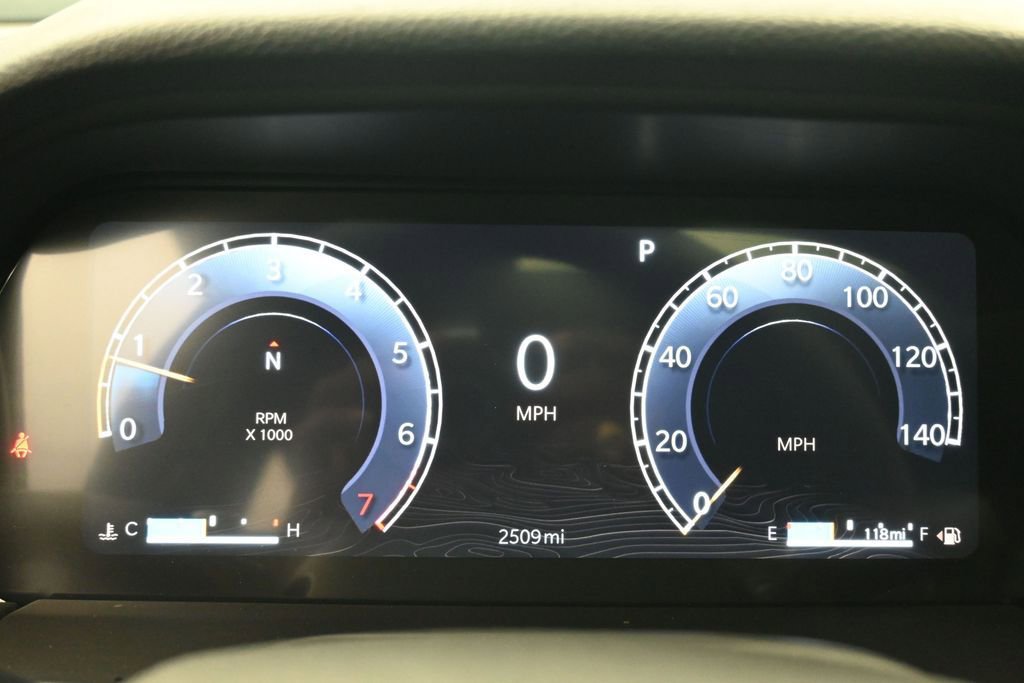 Used 2025 Jeep Grand Cherokee Laredo X RWD image 26