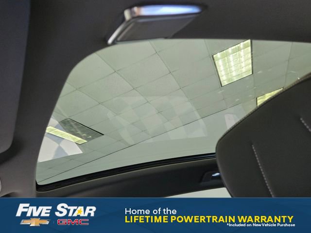 New 2025 Cadillac Optiq Luxury 1 image 5