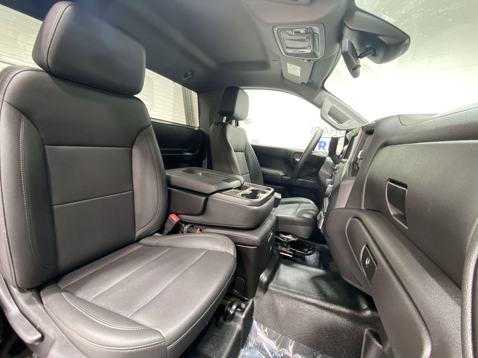 Used 2022 Chevrolet Silverado 1500 W/T w/ WT Value Package AWD/4WD image 22