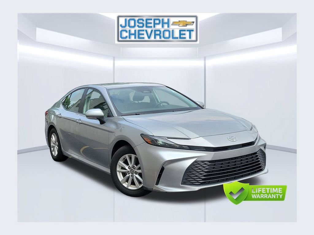 Used 2025 Toyota Camry LE FWD 360° Tour