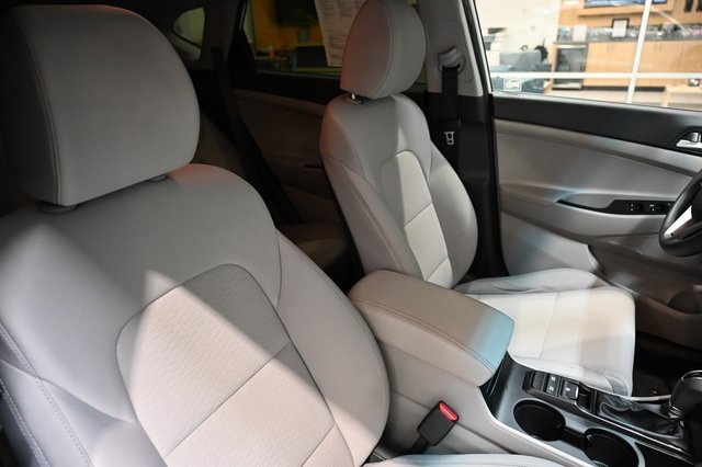 Used 2019 Hyundai Tucson SE image 8